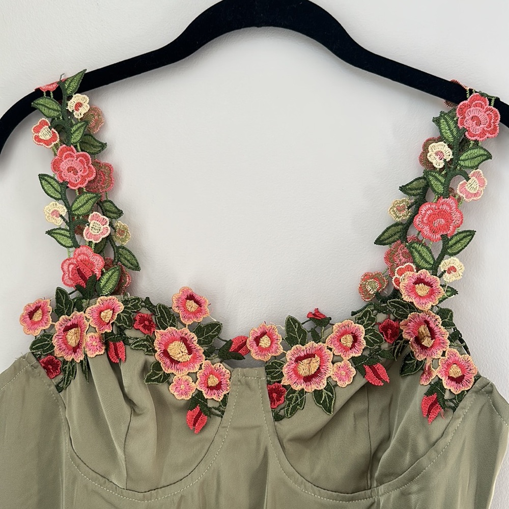 SHEIN - Picture 2 of 4